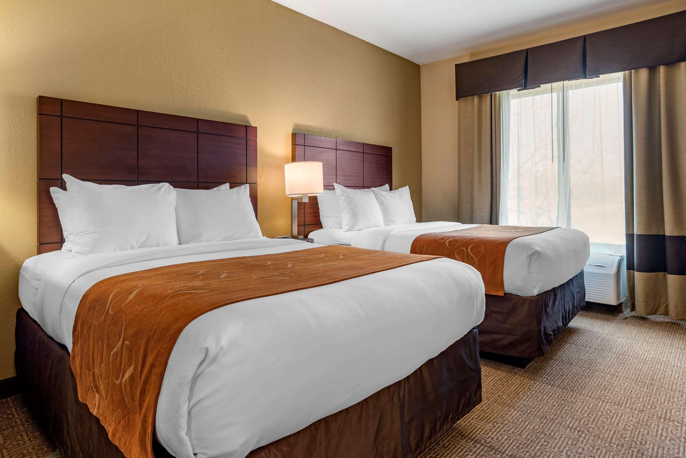 Comfort Suites Airport South Монтгомері Екстер'єр фото