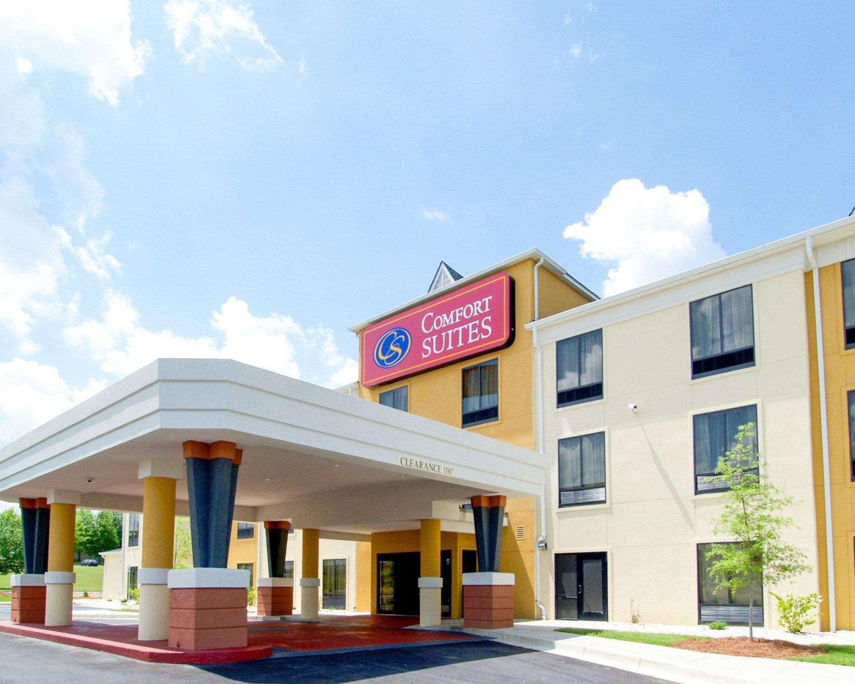 Comfort Suites Airport South Монтгомері Екстер'єр фото
