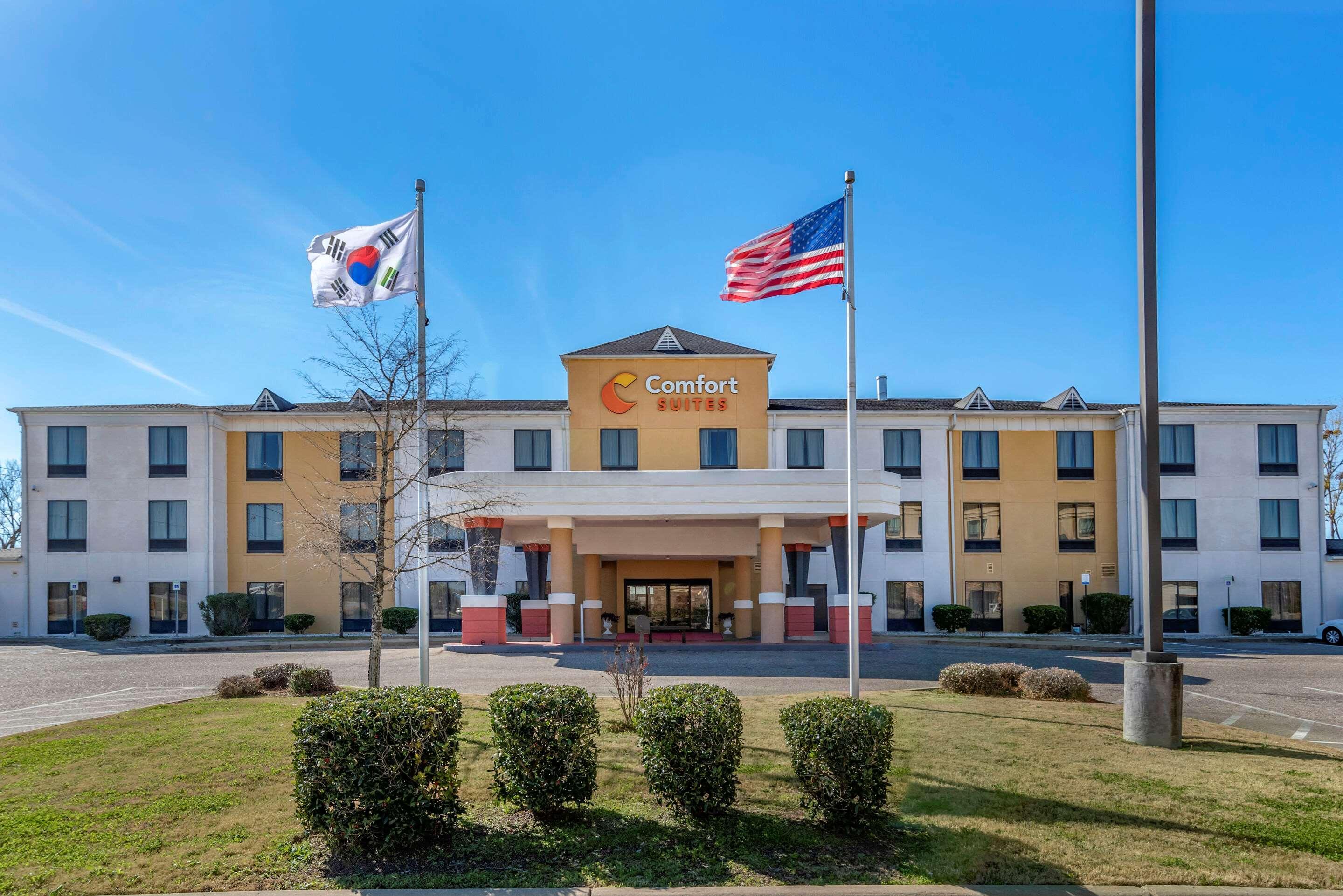 Comfort Suites Airport South Монтгомері Екстер'єр фото
