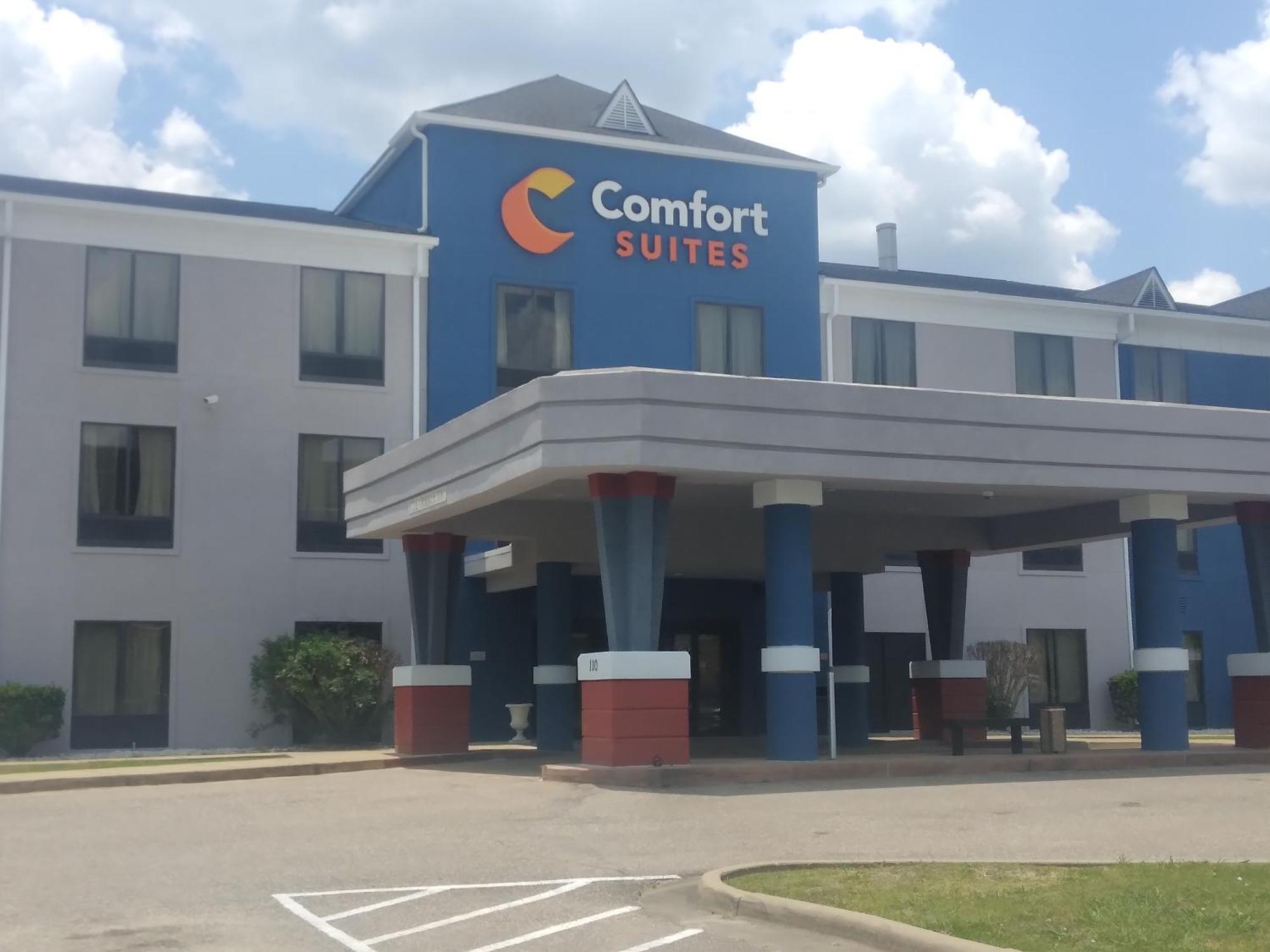Comfort Suites Airport South Монтгомері Екстер'єр фото